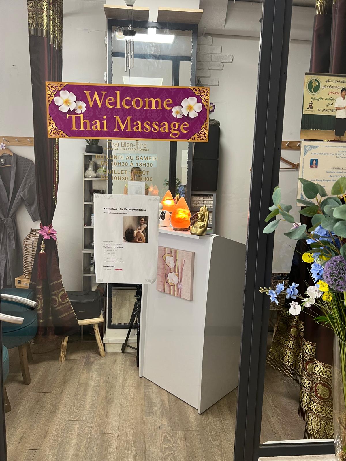 L'entrée de notre salon
